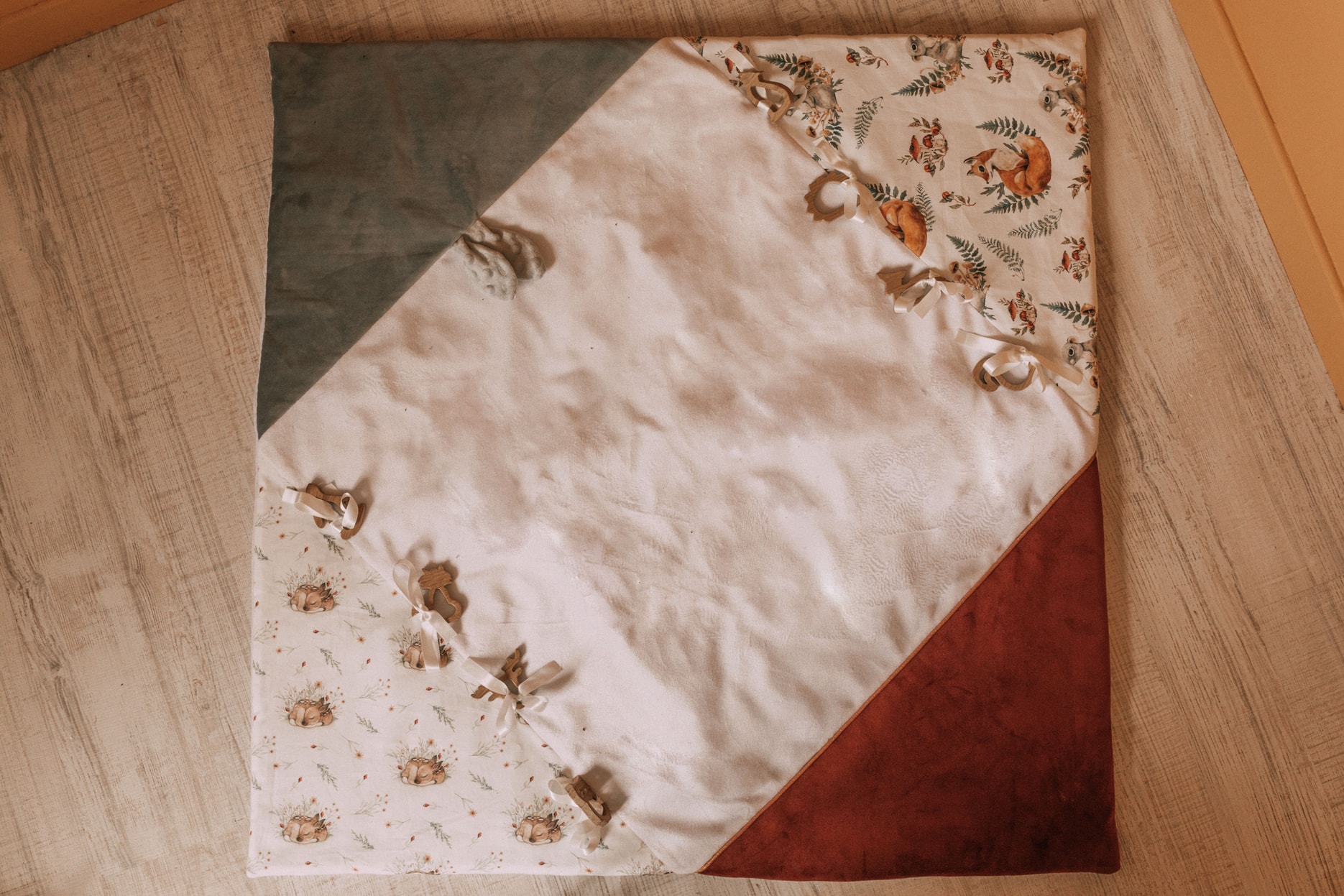 Tapis-Eveil-Elias-3